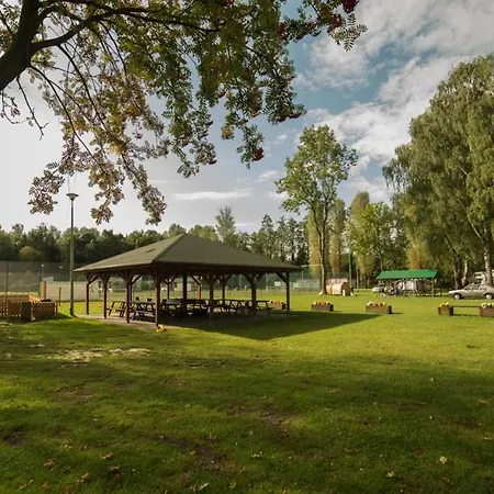 Camping Oaza Błonie - Pole Namiotowe *